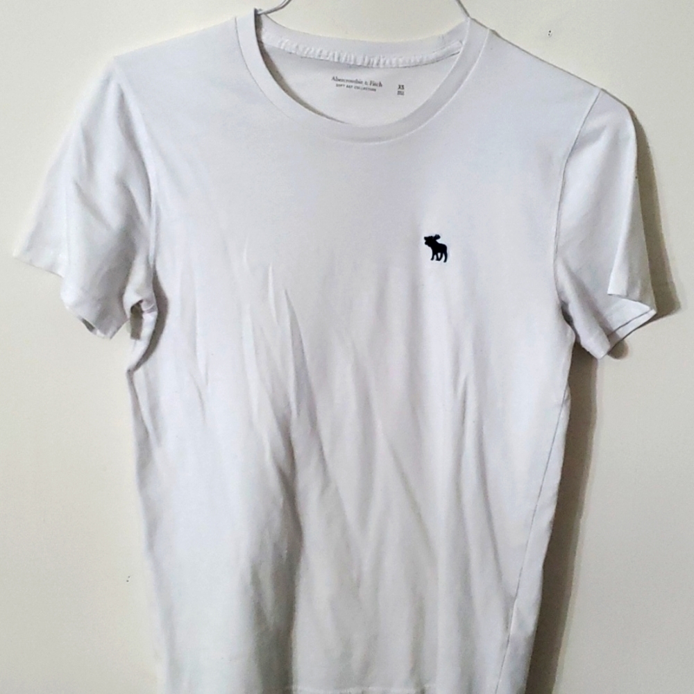 Abercrombie & Fitch | Men's XS | Soft Tee